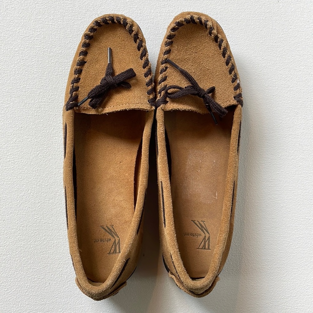 White mt Quimby moccasin, leather upper, tan & brown, women’s size 8